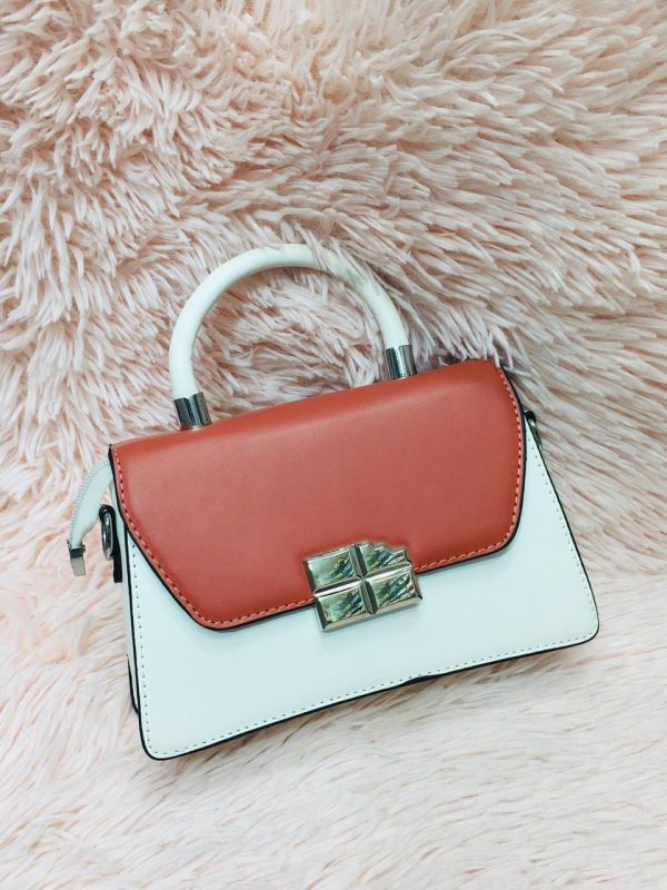 hand bag
